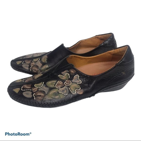 Pikolinos Driving Shoes Womens Size 6.5 Black Flat Floral Embroidered Bohemian - Picture 4 of 7